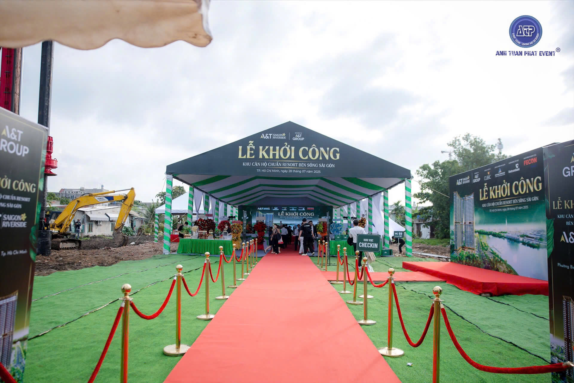 Tổ chức lễ khởi công